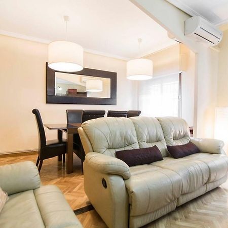 Home & Private Terrace Wifi + Aircon Madryt Zewnętrze zdjęcie