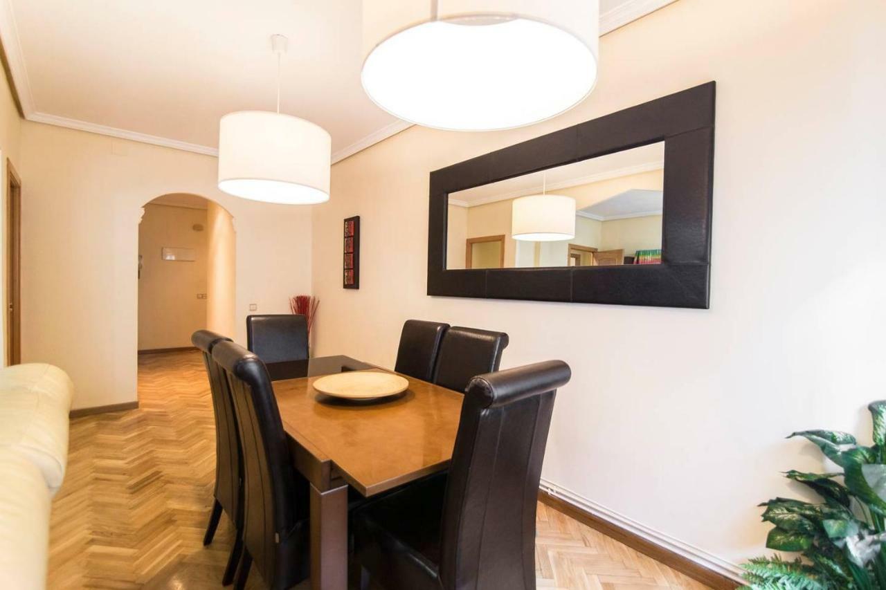 Home & Private Terrace Wifi + Aircon Madryt Zewnętrze zdjęcie
