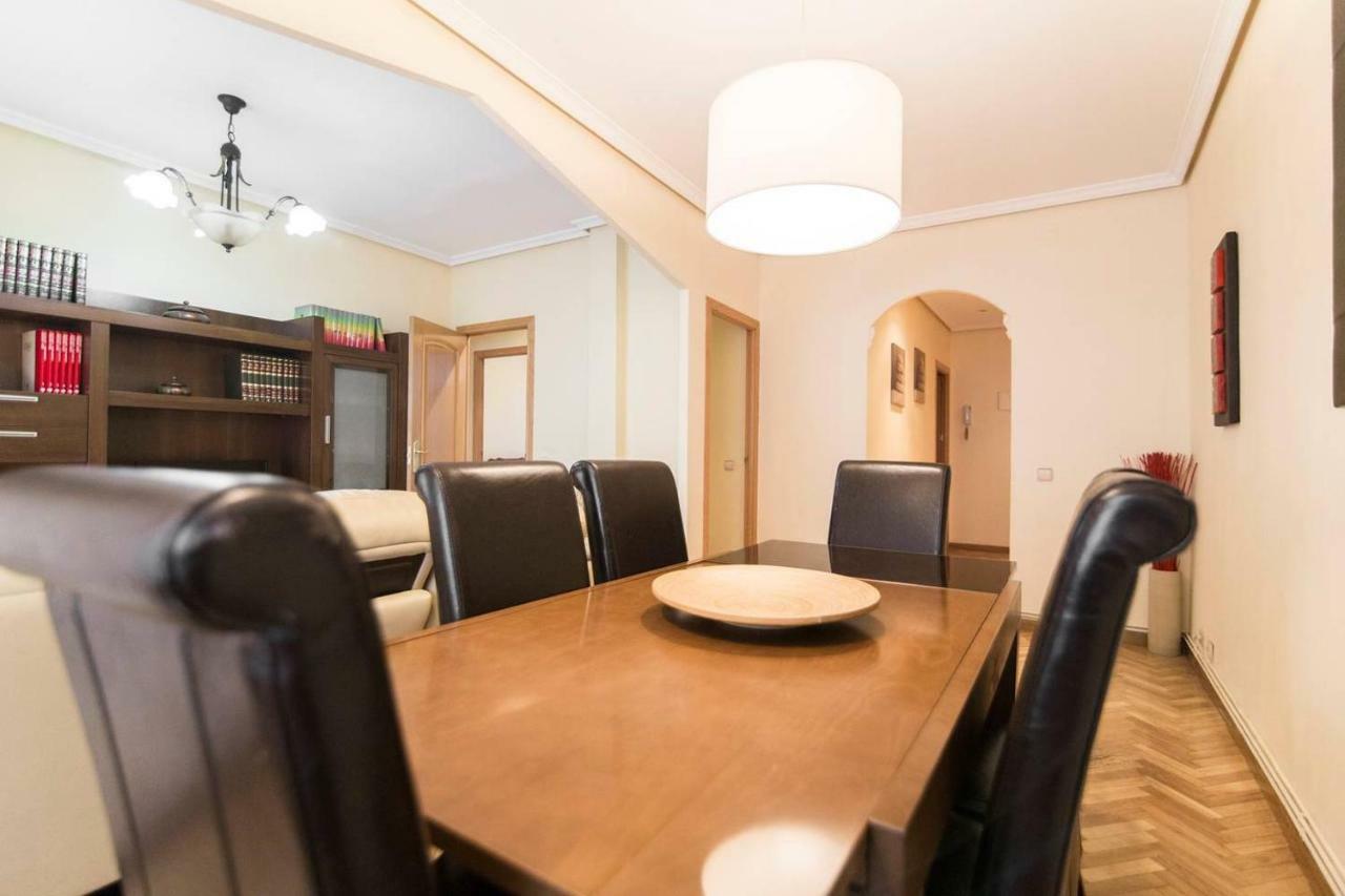 Home & Private Terrace Wifi + Aircon Madryt Zewnętrze zdjęcie